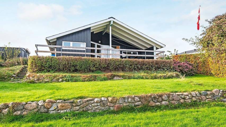 Ferienhaus für 7 Personen, mit Terrasse in Mørkholt