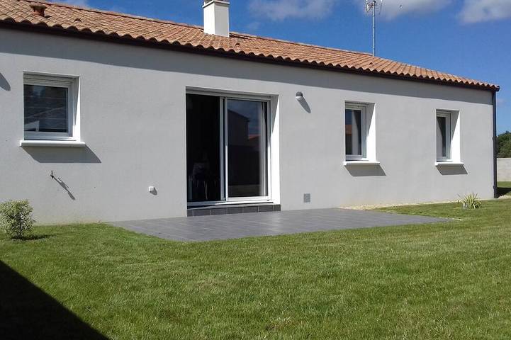 Location de vacances pour 6 personnes, avec Terrasse et Jardin à Apremont