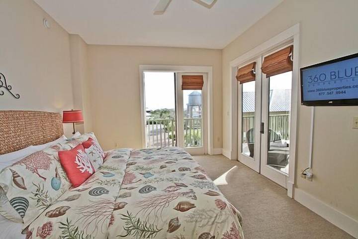 Vacation rental for 6 people, with balcony and pool in Santa Rosa Beach