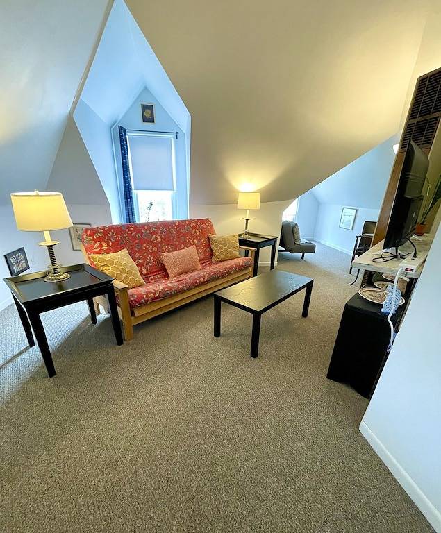 Ganze Wohnung, Downtown Apartment mit zwei Schlafzimmern in der Innenstadt von Lexington in der Nähe von Rupp Arena und Alltech in Lexington, Kentucky