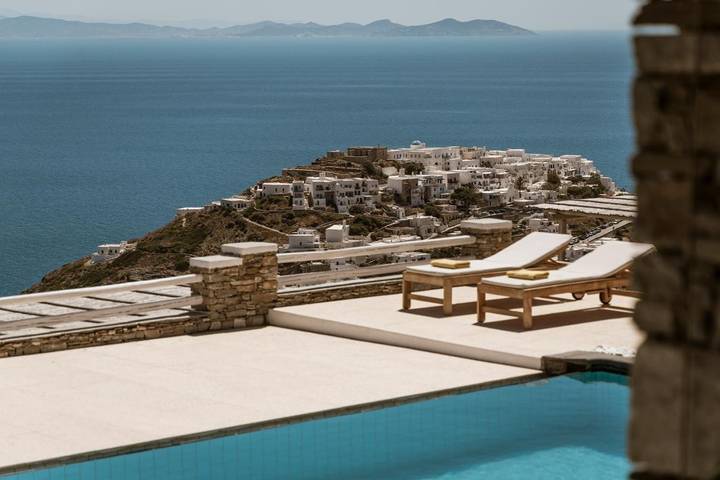 Location de vacances pour 2 personnes, avec vue et jardin ainsi que balcon et piscine dans Sifnos - 3