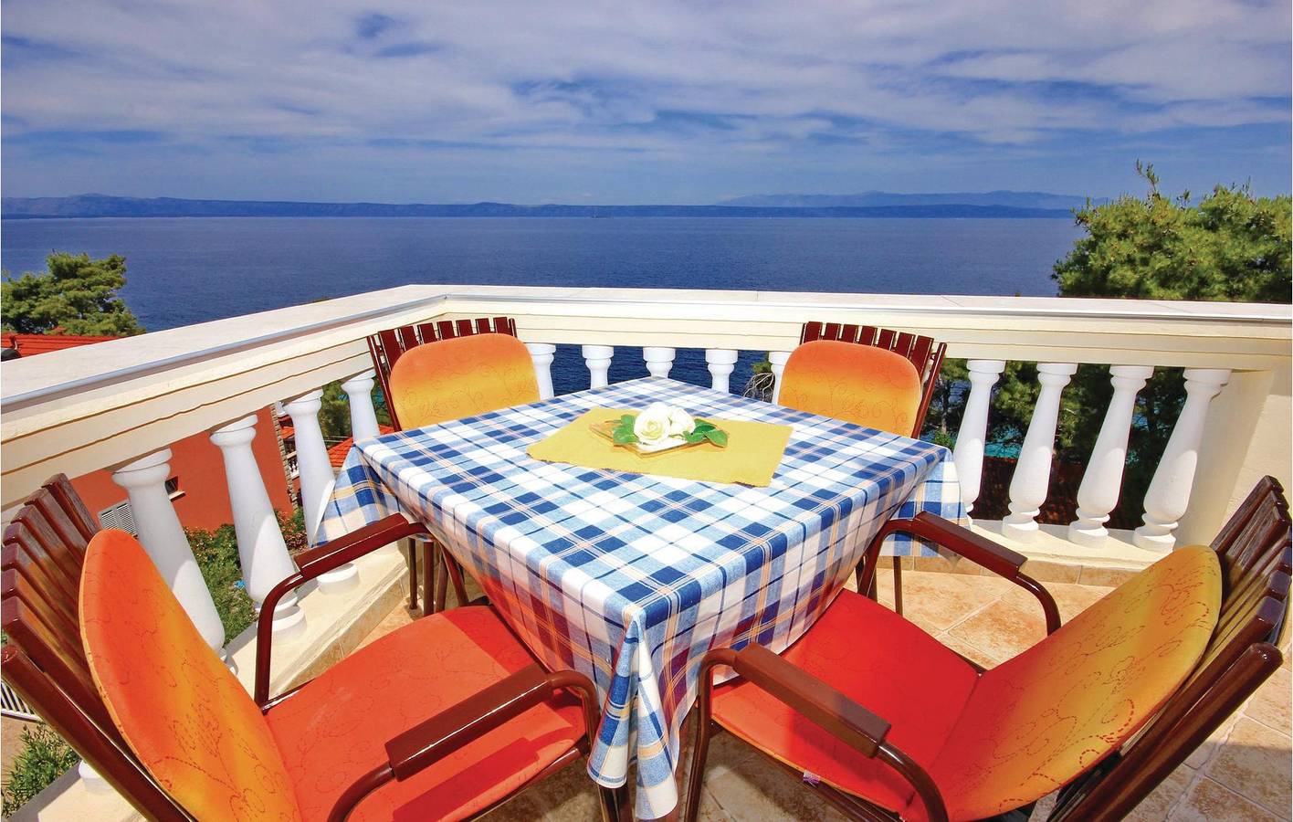 Ganze Ferienwohnung, Charmantes Apartment, 1,5 km von der Küste entfernt, mit WLAN, Klimaanlage, Terrasse und Parkplatz in Blato, Korcula