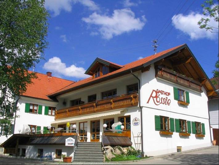 Ferienwohnung für 2 Personen, mit Balkon/Terrasse und Terrasse sowie Garten in Sulzberg