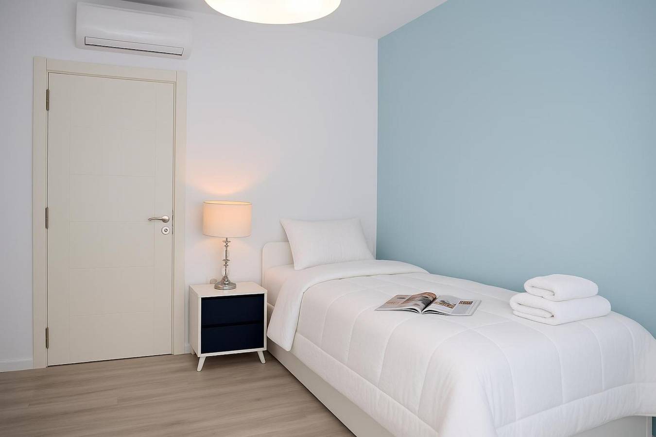 Geheel appartement, White Moon Apartment 302 in Ishëm, Albanië