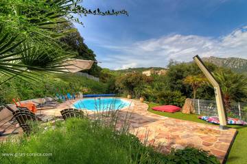 Gîte für 2 Personen, mit Pool und Terrasse auf Korsika