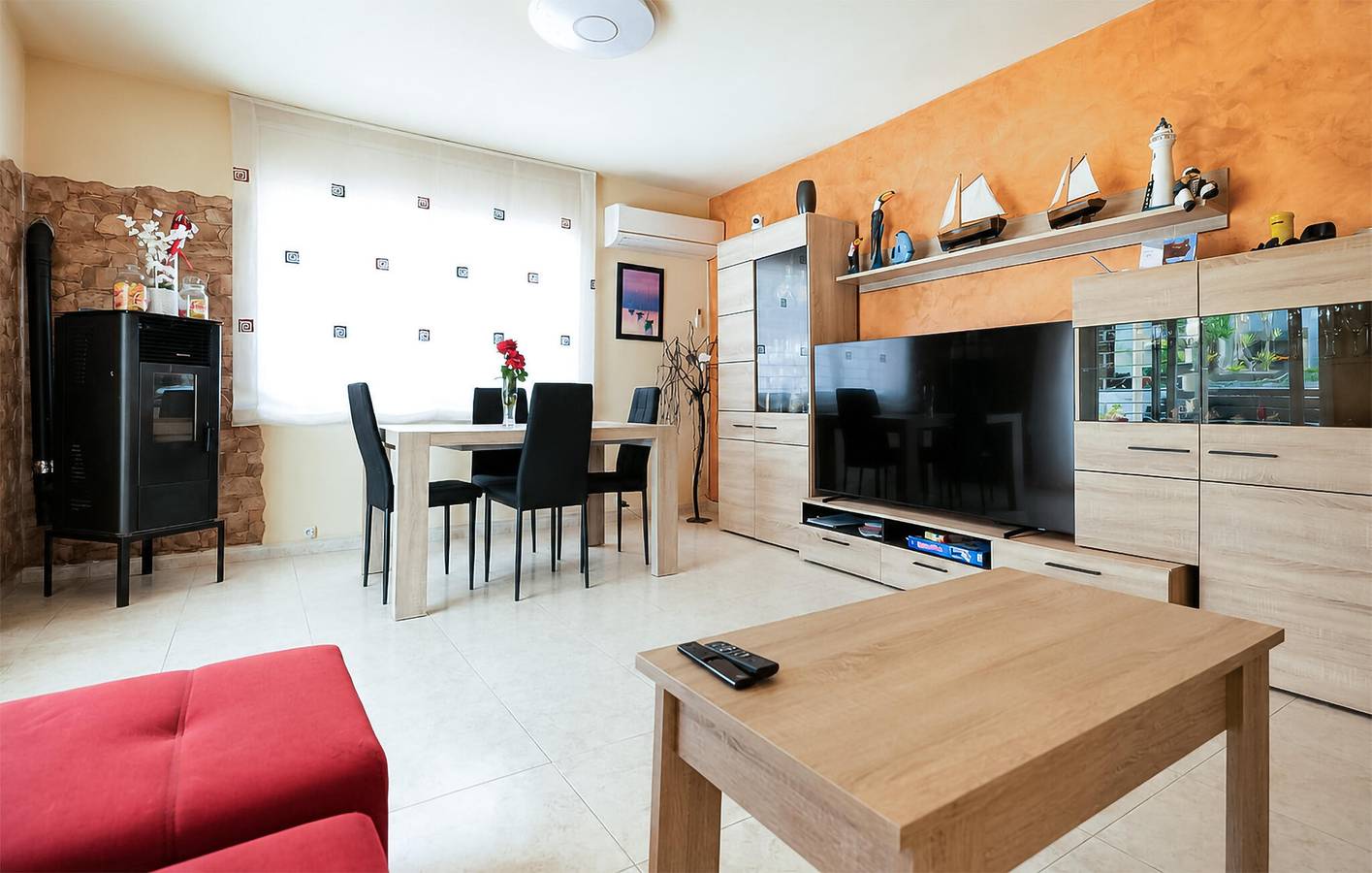 Charmant appartement de 120 m² avec piscine, barbecue et restaurants accessibles à pied à Masriudoms in Vandellòs i l'Hospitalet de l'Infant, Costa Dorada