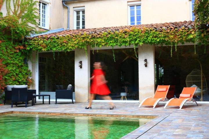 Location de vacances pour 10 personnes, avec jardin et piscine à Valderiès - 3