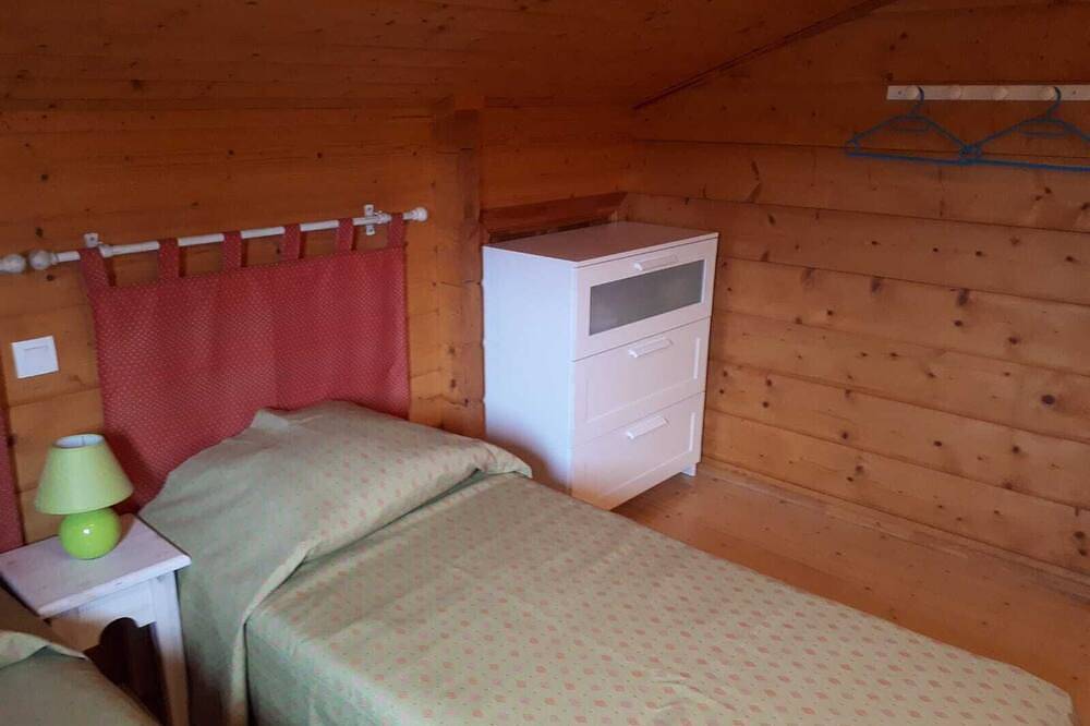 Chalet familial et convivial pour 4/6 pers. Bias-Near Mimizan, Landes, Aquitaine, France in Bias, Côte d’Argent