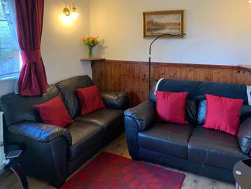 Log Cabin for 4 People in New Forest National Park, South East England, Photo 1