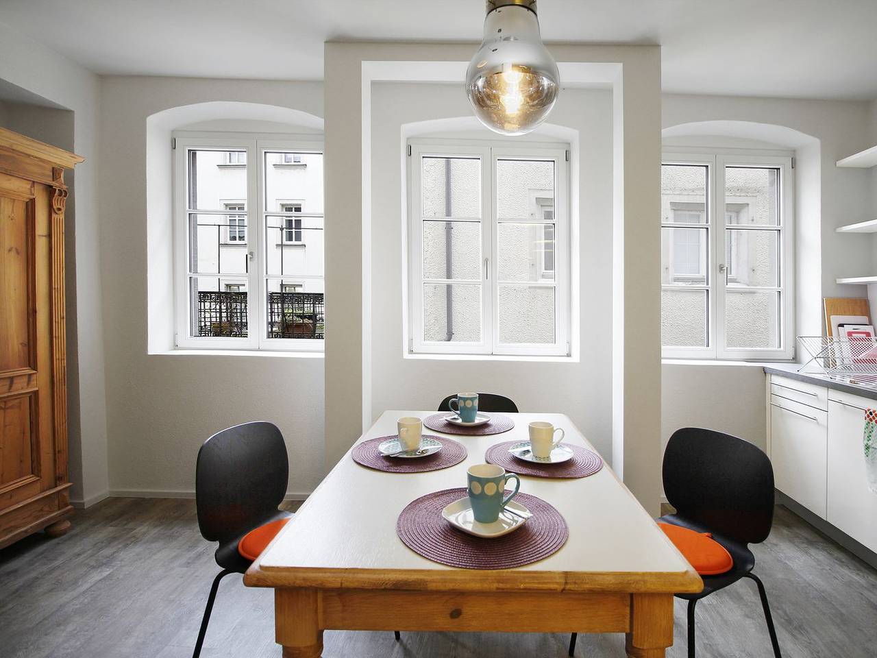 Ganze Wohnung, Ferienwohnung Mudita - hochwertig sanierter Altbau mit Wohnküche auf der Insel in Lindau, Bayerisch Schwaben