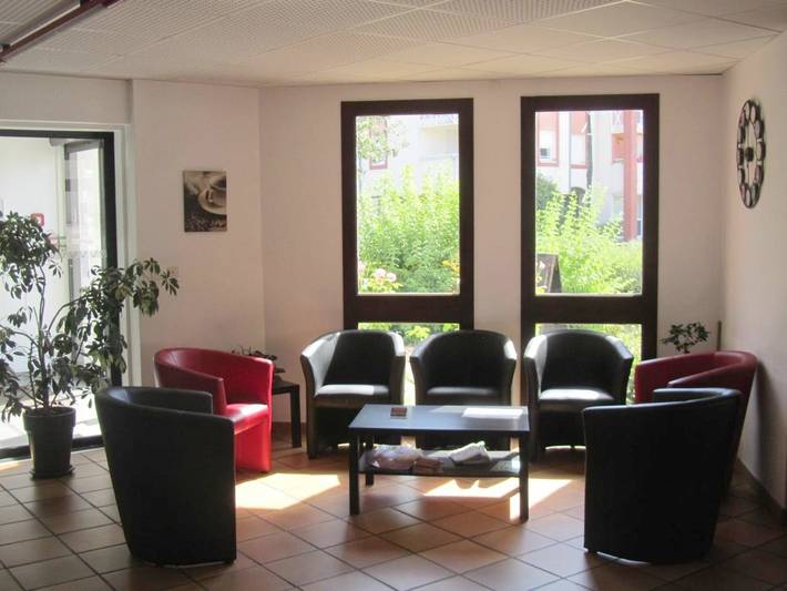 Hôtel pour 4 personnes, avec jardin, animaux acceptés à Saint-Éloy-les-Mines