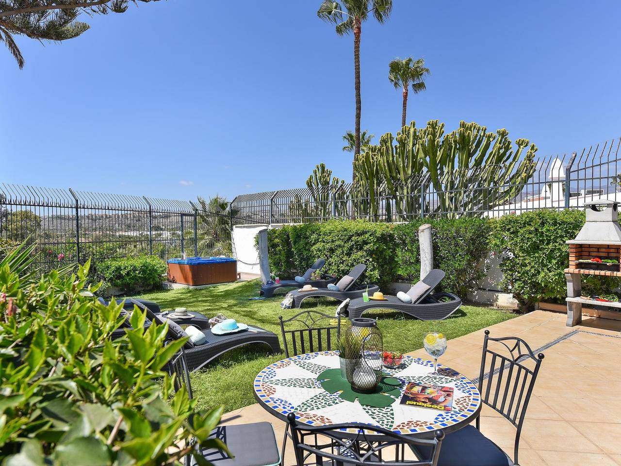 The Secret Garden Holiday Home in Maspalomas, San Bartolomé de Tirajana