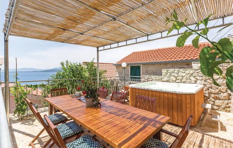 Ferienhaus für 9 Personen, mit Terrasse an der Makarska Riviera - 2