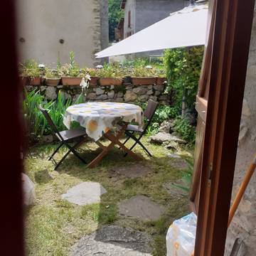 Gîte pour 4 personnes, avec jardin et terrasse à Rabat-les-Trois-Seigneurs