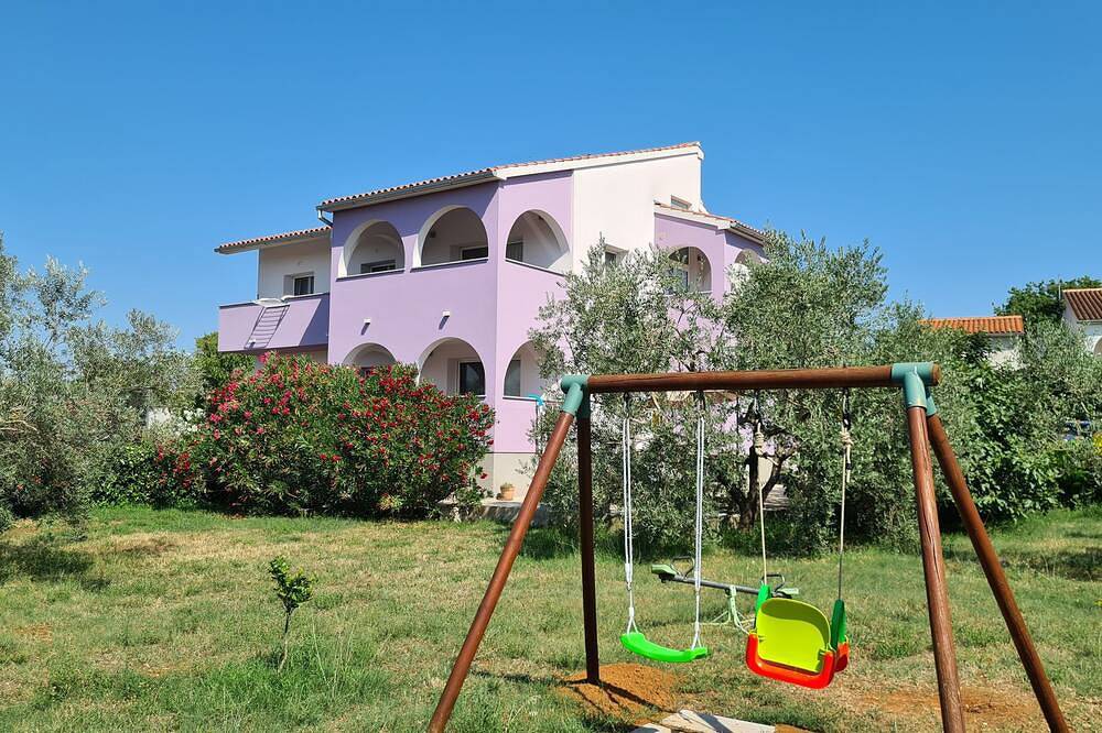 Appartamento vacanze a Peroj a partire da 94€ a notte