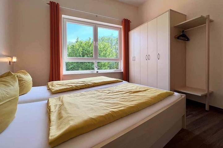 Ferienhaus für 6 Personen, mit Garten und Terrasse in Döse - 4