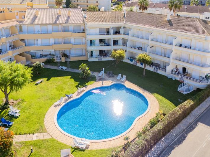 Gîte pour 4 personnes, avec Balcon ainsi que Jardin et Piscine à Vilamoura - 2
