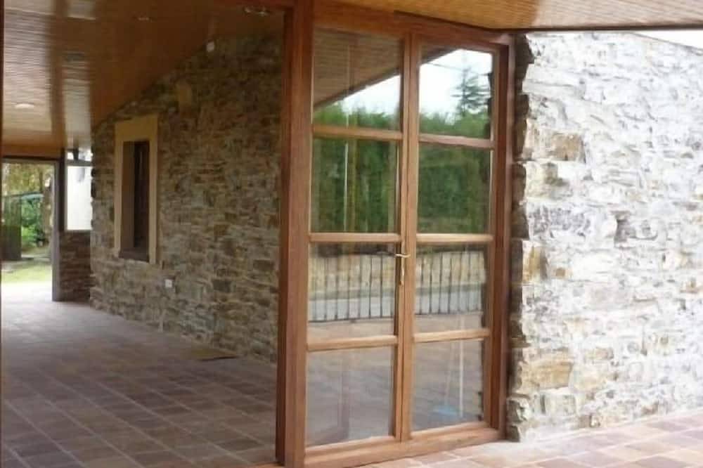 Apartamento entero, Apartamento rural con Bbq, wifi gratis, ping-pong y futbolín en zonas comunes in Lamuño, Cudillero