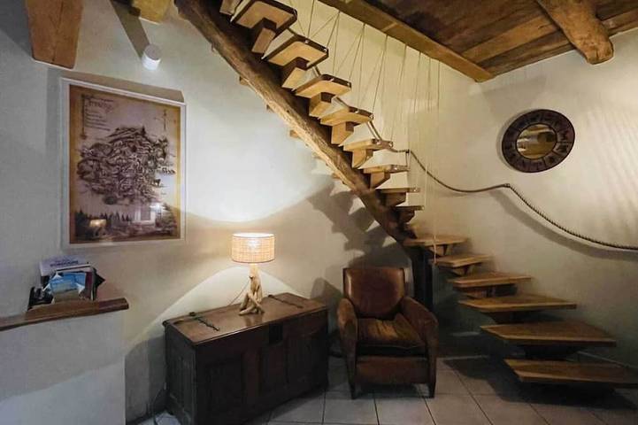 Location de vacances pour 12 personnes dans Darazac