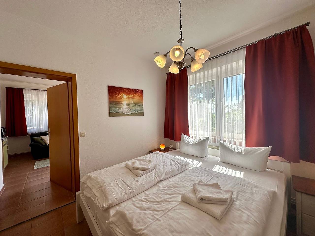 Entire apartment, Ferienwohnung 2 – Kompaktes Wohlfühlapartment mit Terrasse in Middelhagen, Mönchgut