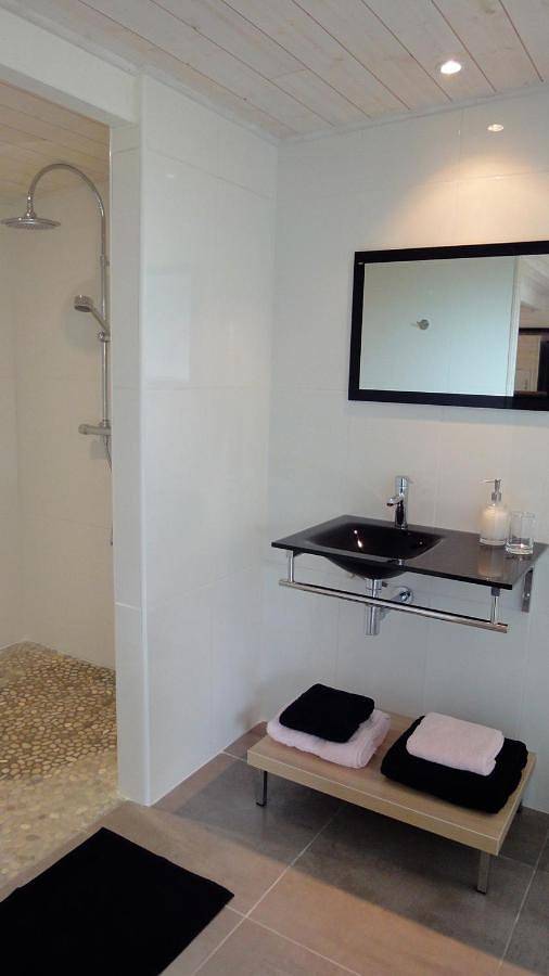 Lodge pour 2 personnes, avec jardin et piscine ainsi que vue et sauna dans le Lot-et-Garonne - 4