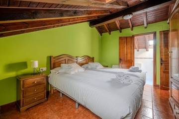 Casa Rural para 16 Personas en Cabrales, Costa Verde, Foto 2