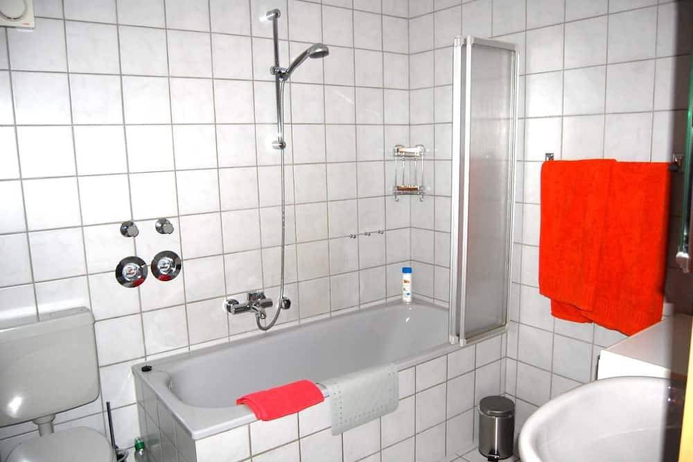 Ganze Wohnung, Ferienwohnung Kemnade, mitten im Ruhrgebiet. Ideal für Handelsreisende! in Witten, Ennepe-Ruhr-Kreis