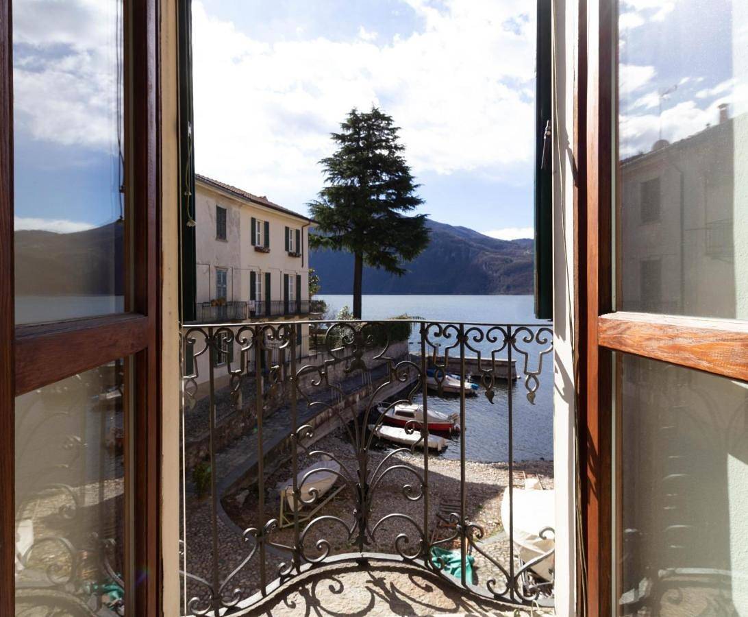 Appartamento intero, Mamma Ciccia Holiday Home - Lake Front Apartment in Mandello del Lario, Lago di Como