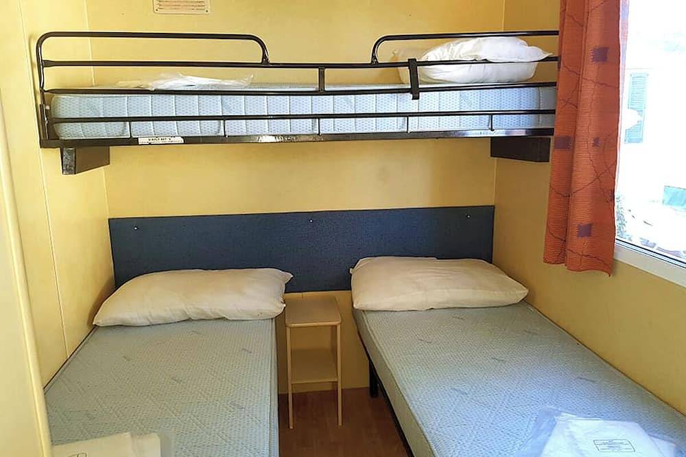 Italian Holidays, Mobile house 7 Mh 444 in Ameglia, Ameglia Municipality