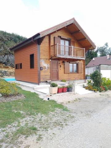 Maison de campagne pour 4 personnes, avec vue et terrasse dans Cernans