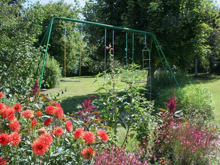 Location de vacances pour 8 personnes, avec terrasse et jardin à Molineuf - 4