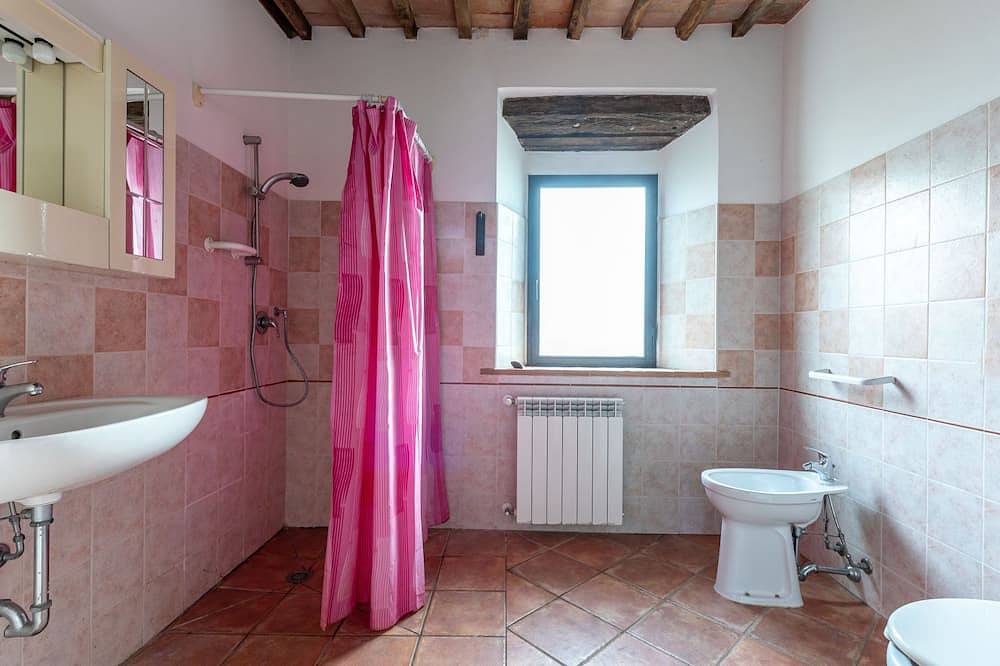 Appartamento intero, Appartamento Arco in Montieri, Provincia di Grosseto