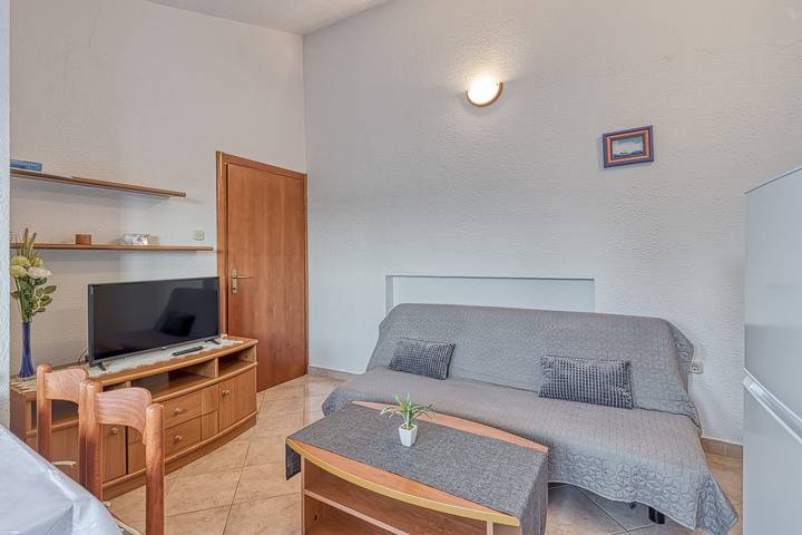 Ferienwohnung für 4 Personen, mit Balkon/Terrasse und Meerblick in Funtana - 3