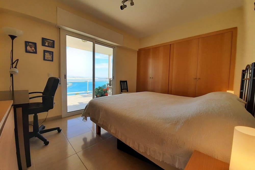 Geheel appartement, Cap de Salou: Prachtig uitzicht op zee in Salou, Costa Dorada