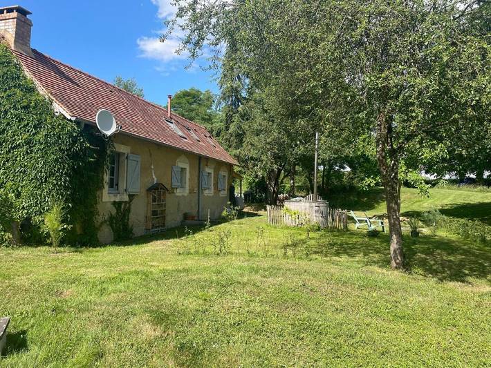 Location de vacances pour 2 personnes, avec jacuzzi et jardin à Louplande - 2