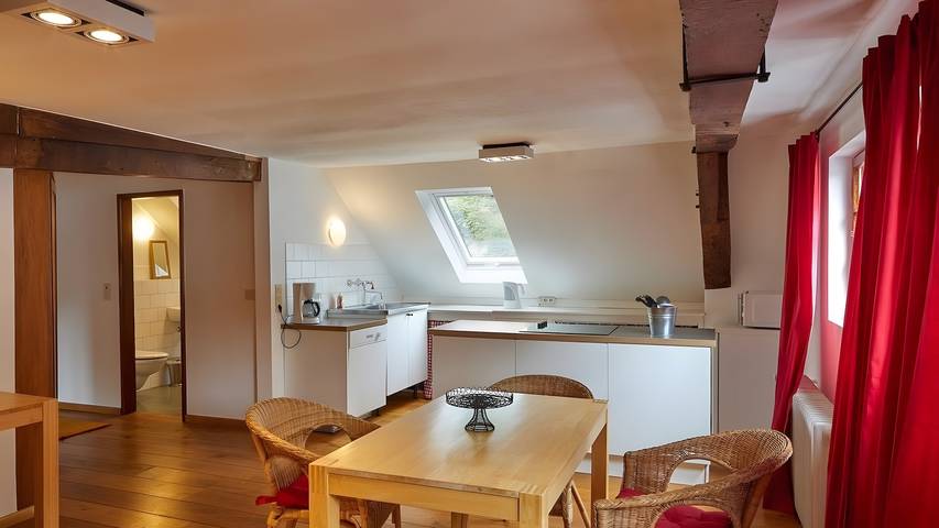Apartamento entero, Apartamento vacacional para 4 personas (83 m²) en Blankenheim - Vive en un edificio histórico in Blankenheim, Naturpark Hohes Venn-Eifel