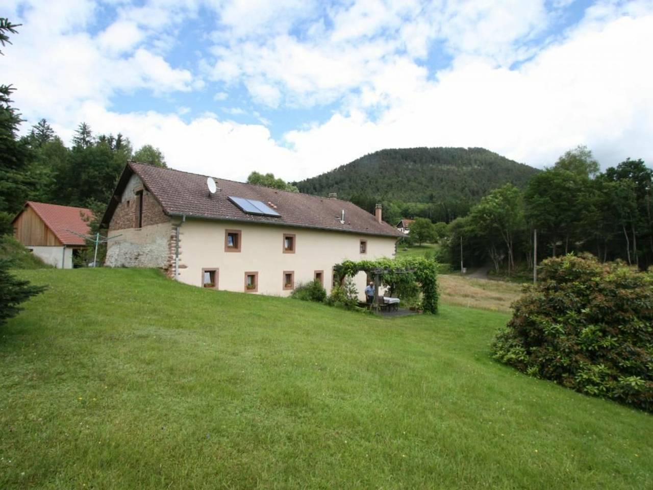 Gîte voor 10 personen met tuin in Taintrux, Saint-Dié-des-Vosges