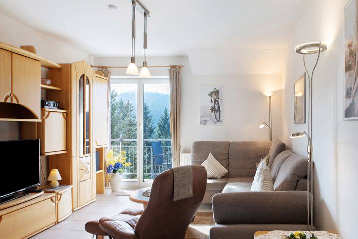 Ferienwohnung für 4 Personen, mit Garten in Oberhof - 3