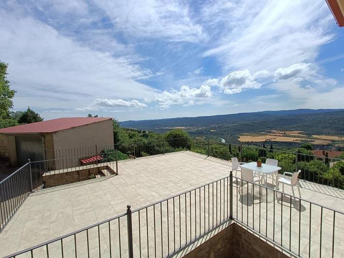 Gîte pour 5 personnes, avec terrasse, animaux acceptés dans Riglos - 2