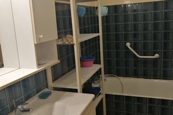 Appartement entier, Appartement 38 m2, 4 personnes, WIFI Fibre, bord du lac de Ste Croix du verdon in Sainte-Croix-du-Verdon, Gorges du Verdon