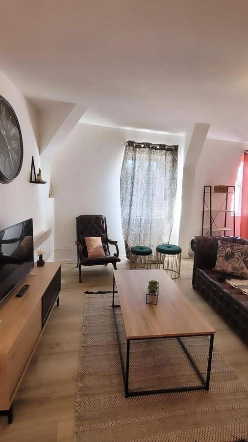 Gîte pour 4 personnes, avec vue, animaux acceptés dans Thermes De Neris Les Bains Neris Les Bains - 4