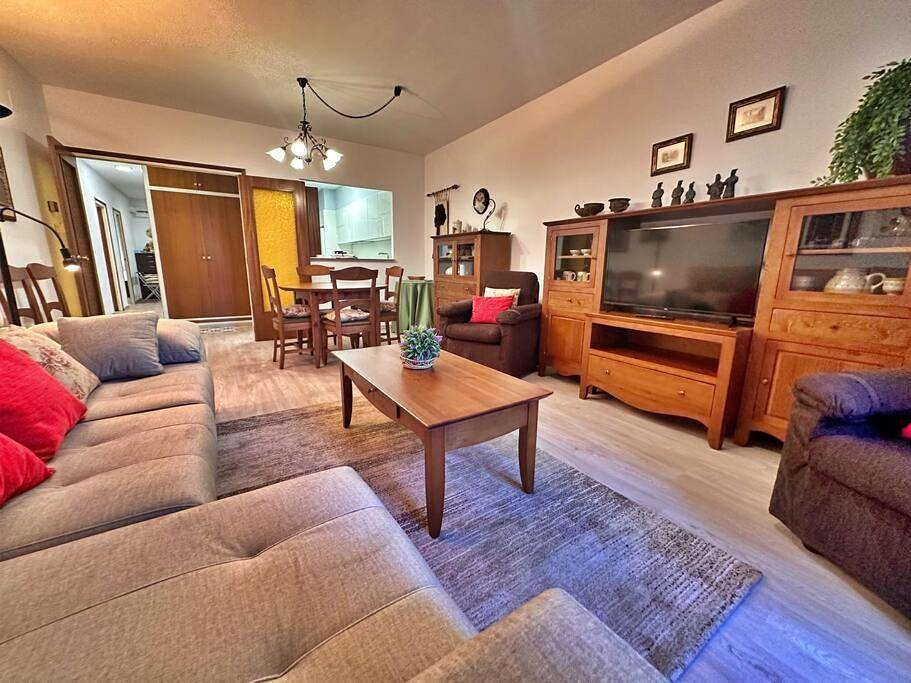Appartement entier, Three-Bedroom Apartment in Andorre-la-Vieille, Grandvalira