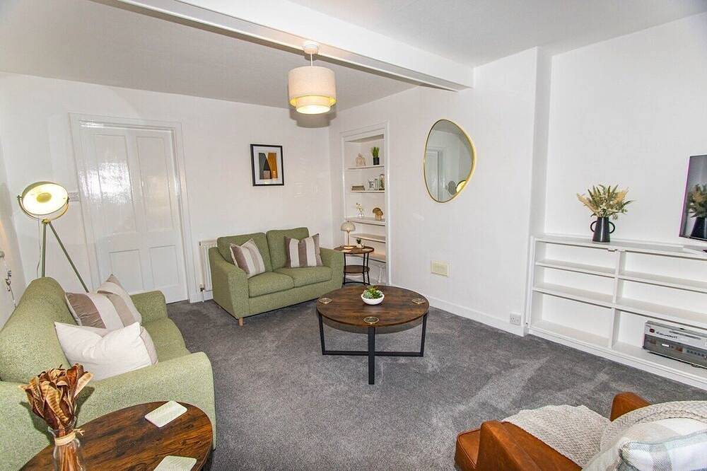 Seaside Escape: Charming 2- Bed in Thurso in Thurso, Highlands