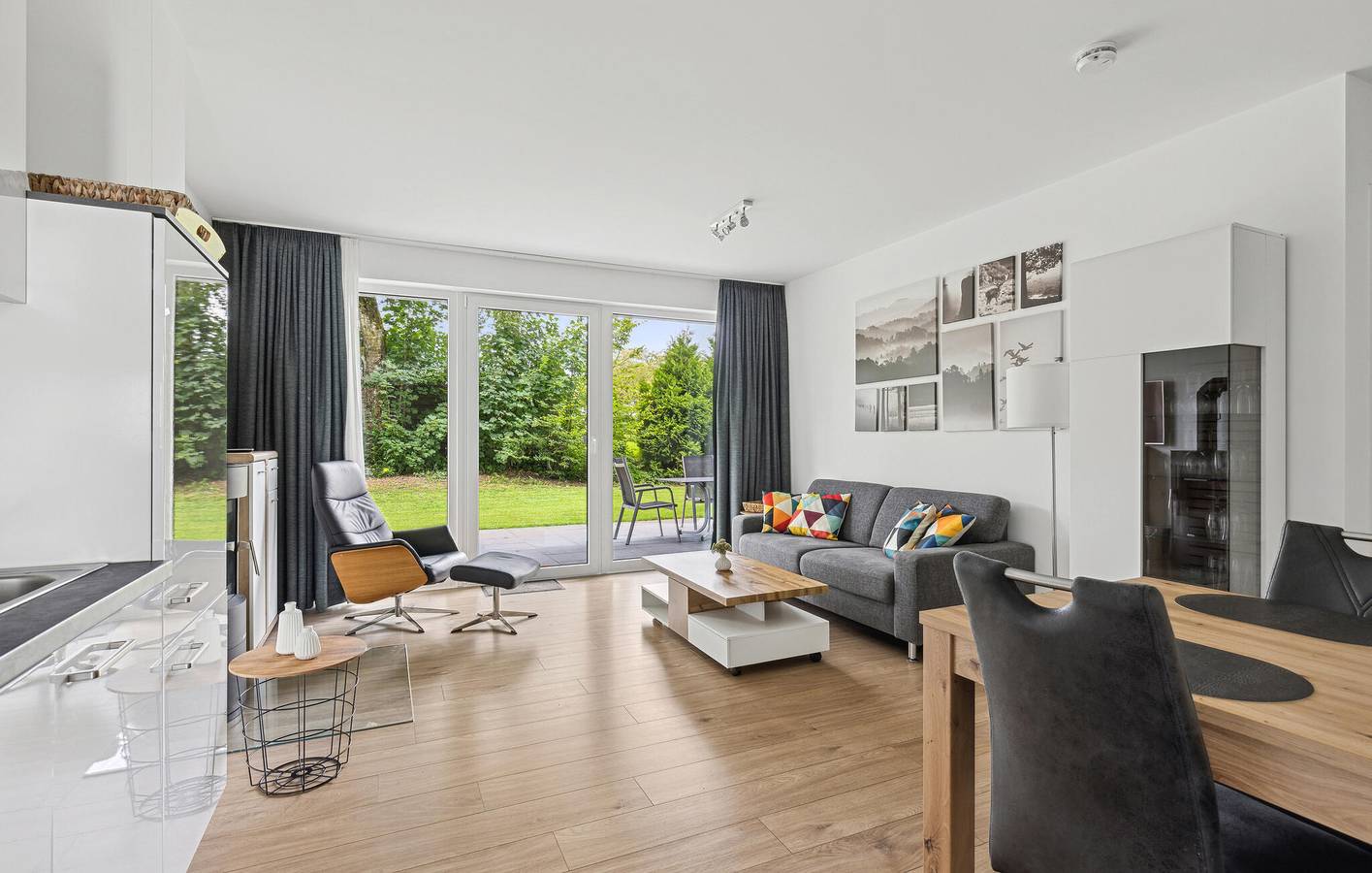 Geheel vakantieappartement, Gezellig Ski Appartement met Terras en Parkeerplaats in Winterberg, Hochsauerlandkreis