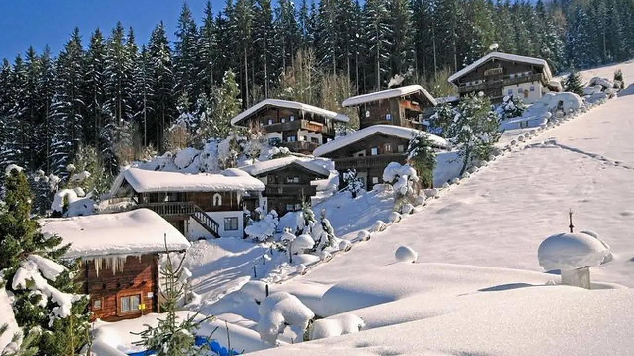Geheel vakantieappartement, Vakantieappartement voor 2 personen met balkon in Reith im Alpbachtal, Kaisergebirge