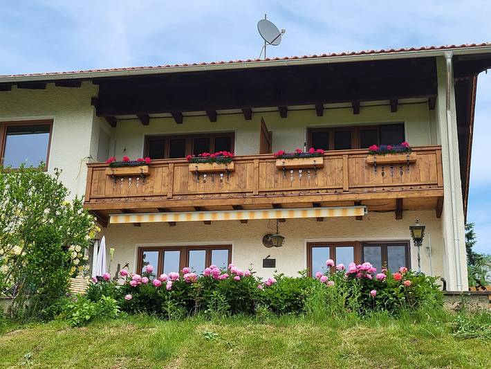 Ferienwohnung für 4 Personen, mit Terrasse und Garten in Bergen (Chiemgau)