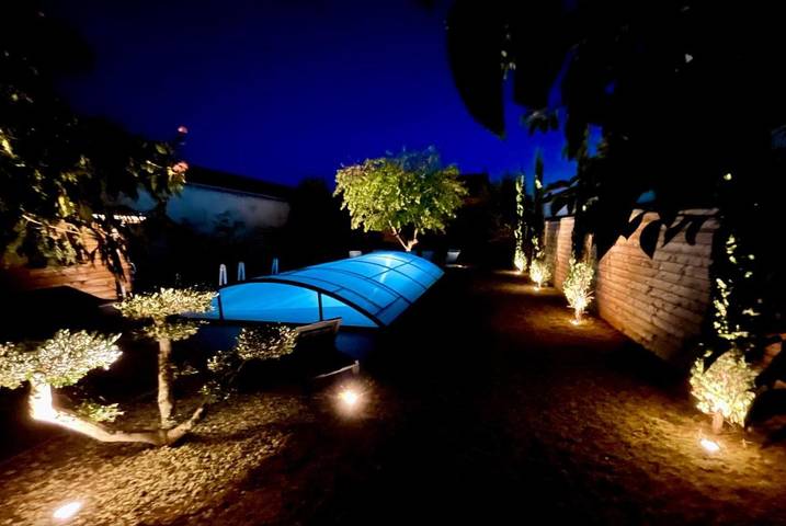 Maison de vacances pour 9 personnes, avec jardin et piscine ainsi que sauna et jacuzzi - 1