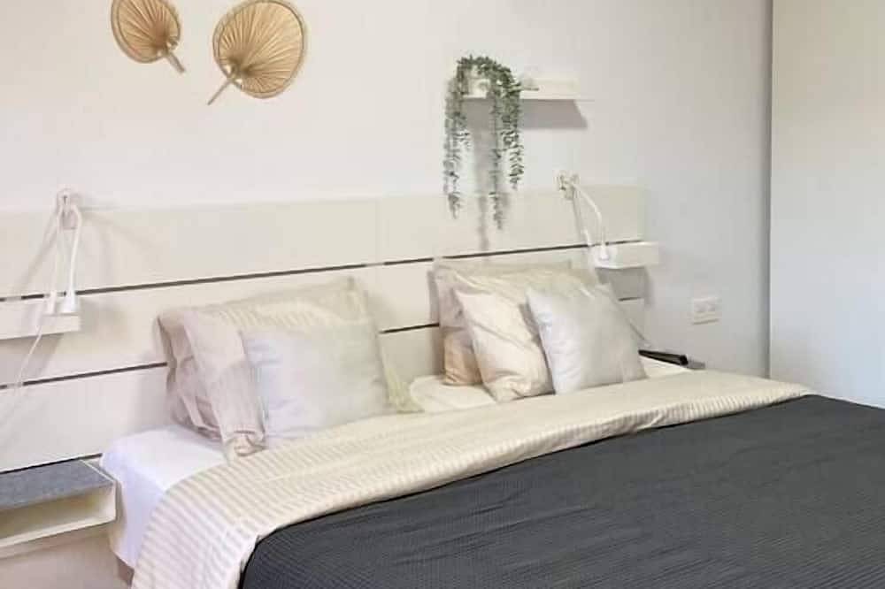 Villa Happiness - Luxury chalet with sea view in Pueblo de Tauro, South Gran Canaria