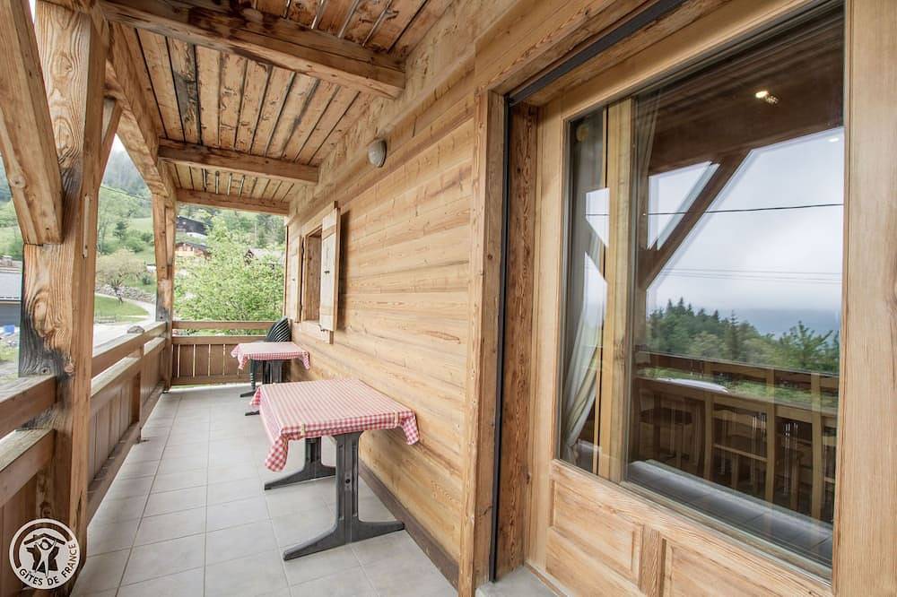 Chalet - Manigod. Big and luxury house next to La Clusaz in Manigod, Annecy region
