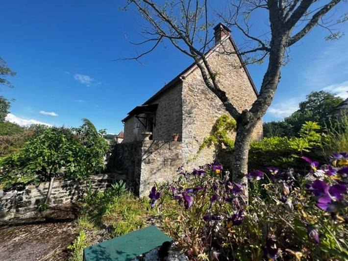 Location de vacances pour 8 personnes, avec jardin à Rignac (Lot) - 2